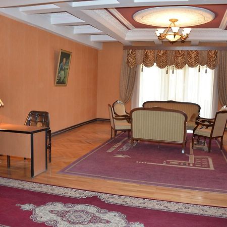 Ganja Hotel 外观 照片