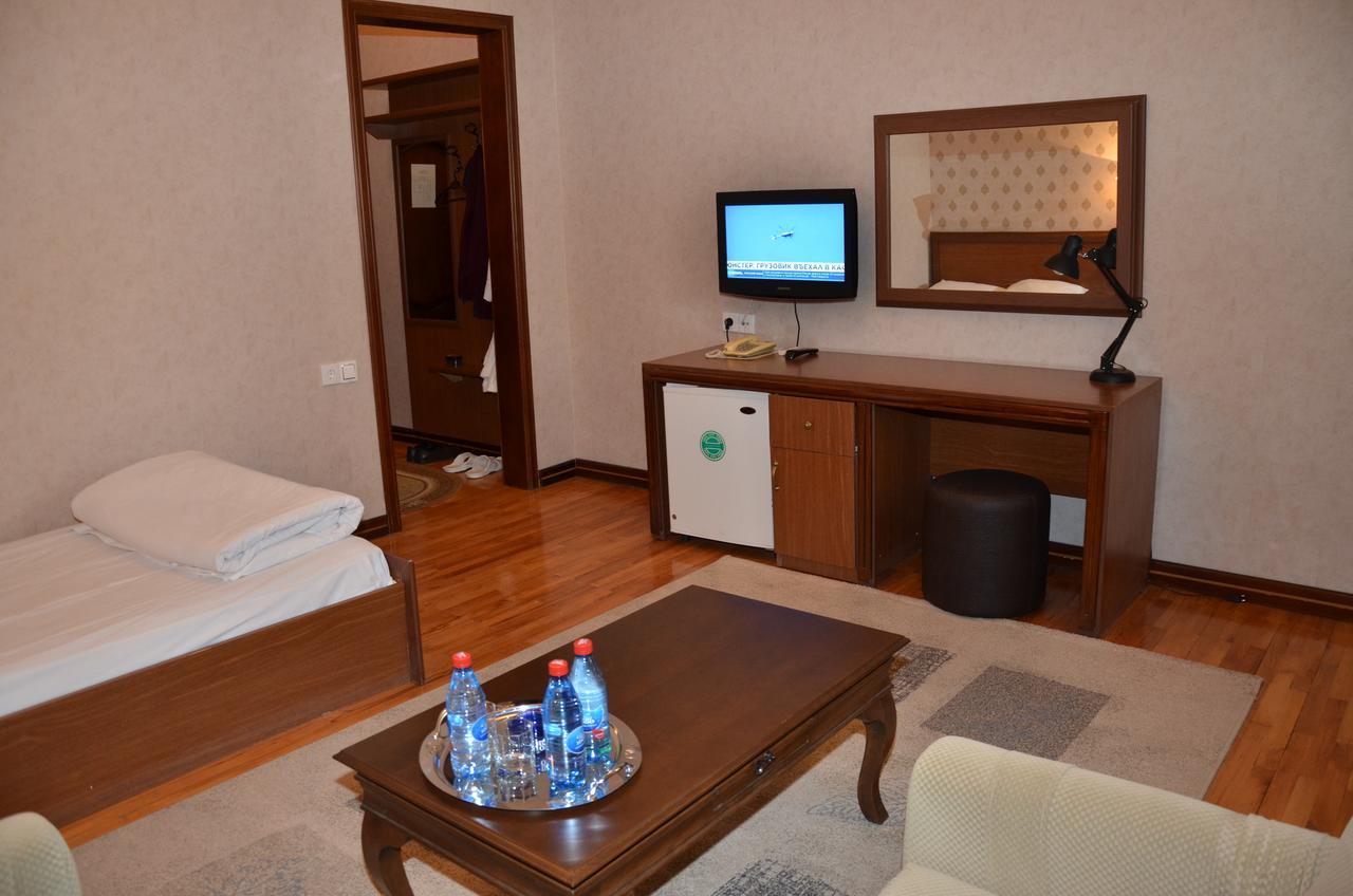 Ganja Hotel 外观 照片