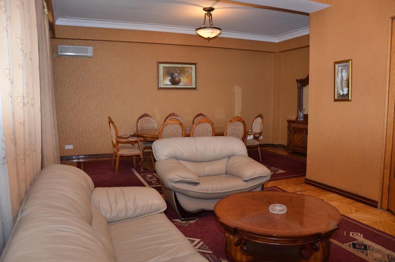 Ganja Hotel 外观 照片